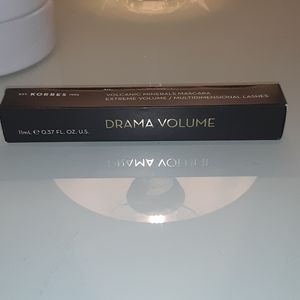 Korres Volcanic Minerals Drama Volume Mascara